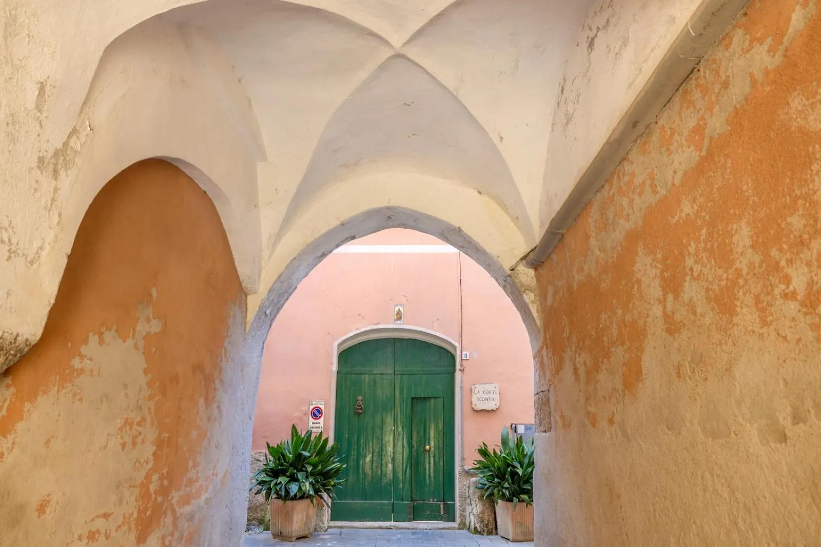 La Corte Sconta Finalborgo Finale Ligure Italy