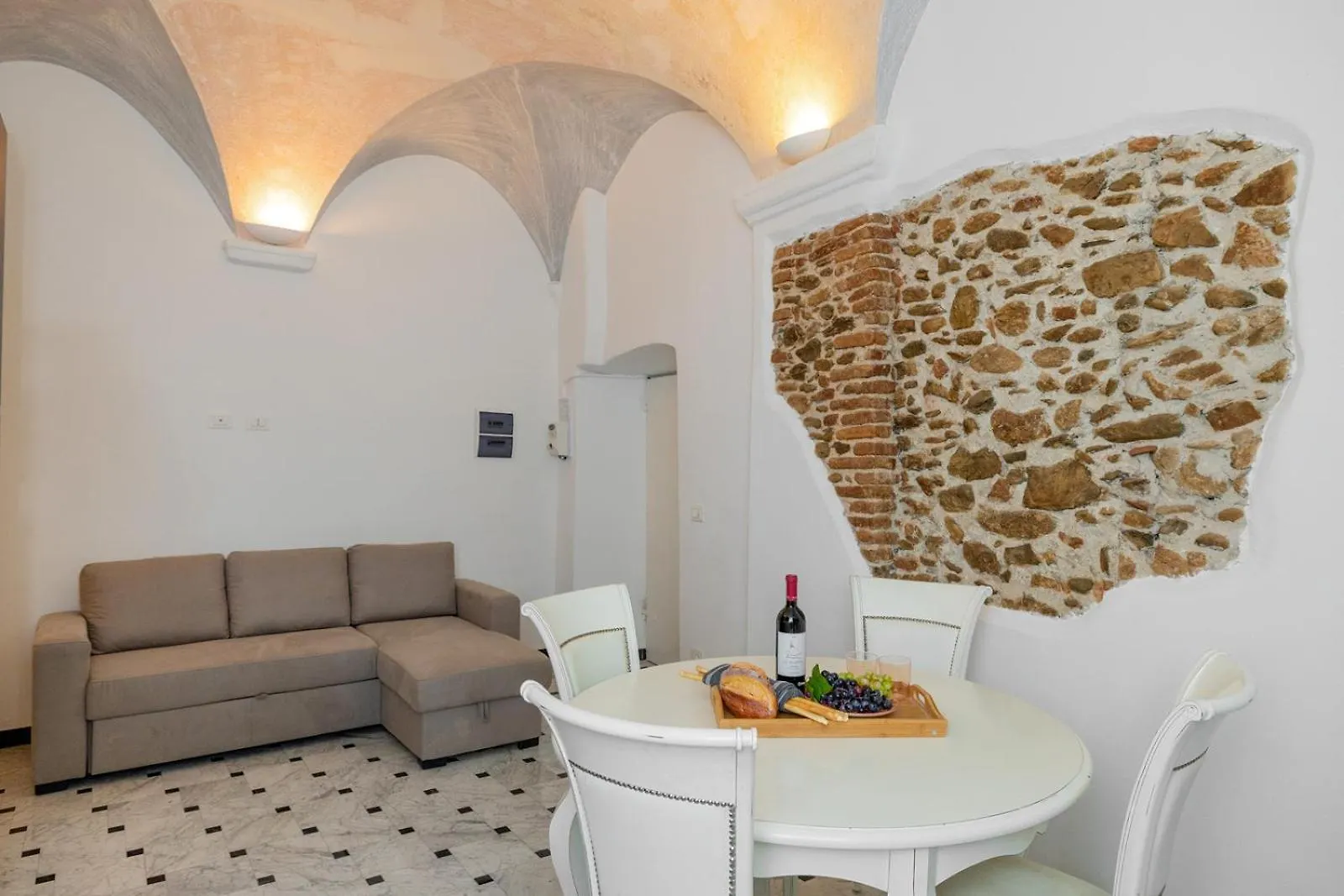 La Corte Sconta Finalborgo Finale Ligure Italy